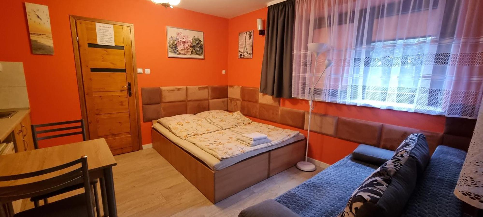 Pokoje Nad Raba Myślenice Exteriör bild